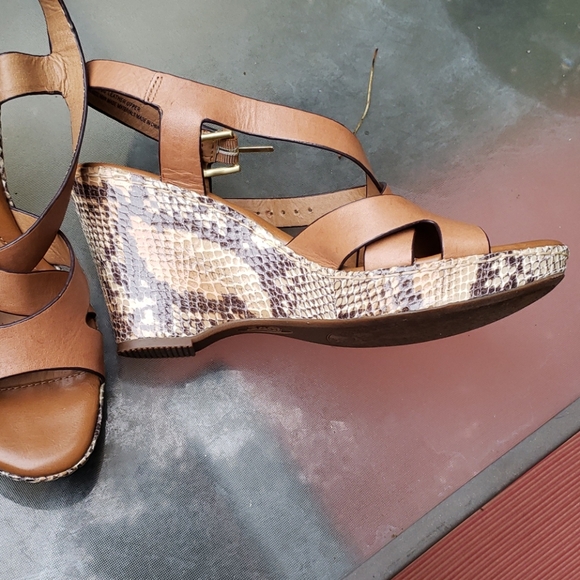 Sofft Sandals - Picture 3 of 6